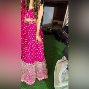 Fuchsia hot pink lengha